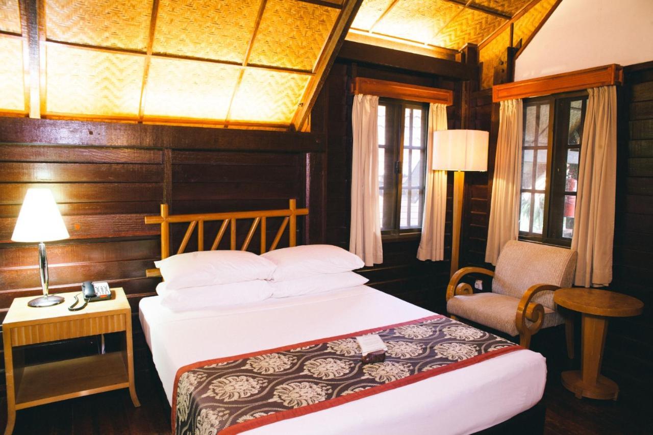 Mutiara Taman Negara Hotel Kuala Tahan Ngoại thất bức ảnh