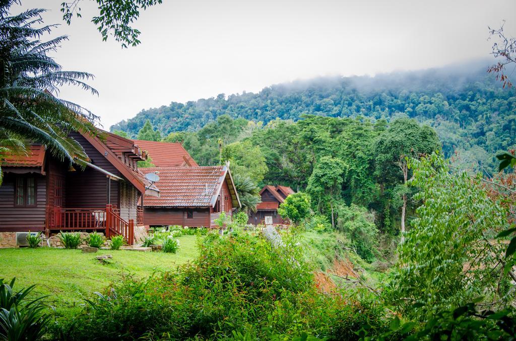 Mutiara Taman Negara Hotel Kuala Tahan Ngoại thất bức ảnh