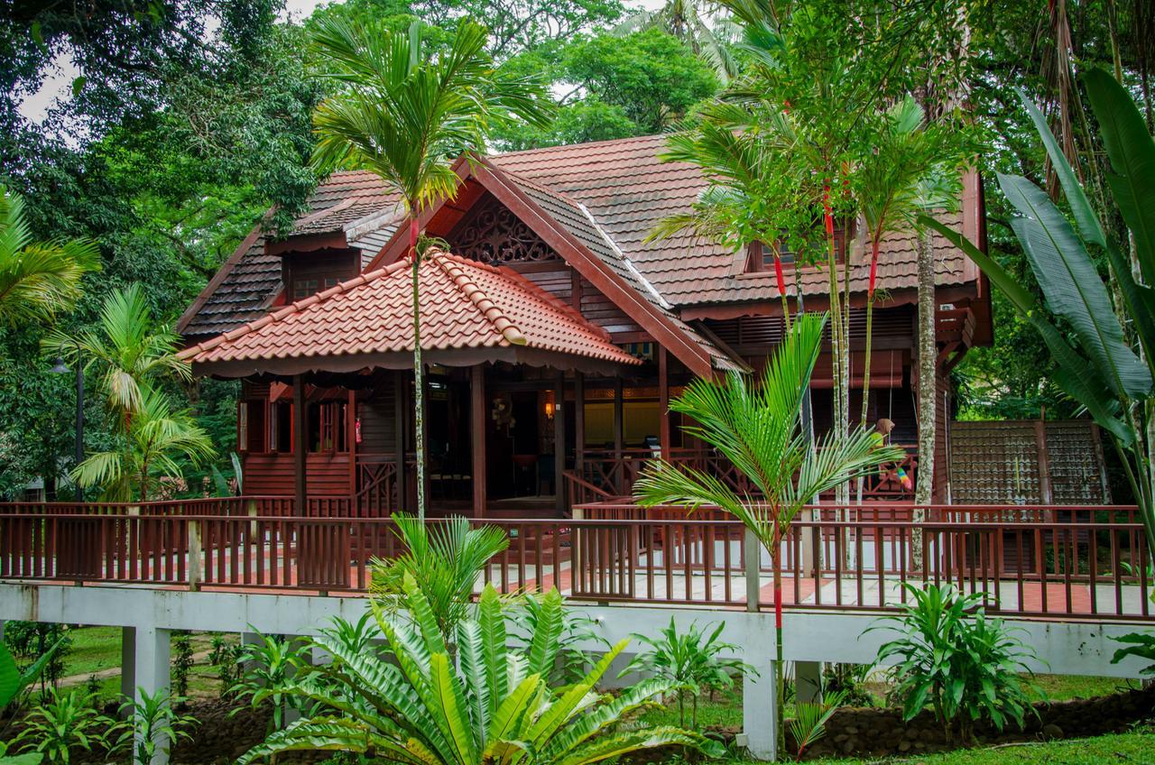 Mutiara Taman Negara Hotel Kuala Tahan Ngoại thất bức ảnh